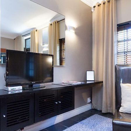 Life & Leisure Premium Apartments 斯泰伦博斯 外观 照片